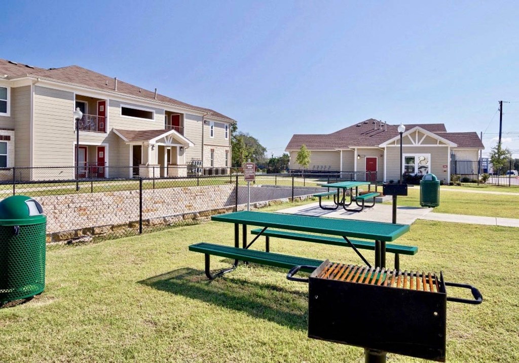 Picnic Area Picnic Area at Windy Ridge, Austin, 78726